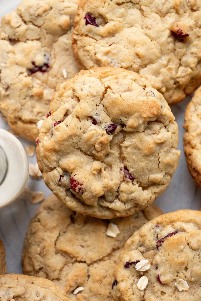 Soft and Chewy Oatmeal Craisin Cookies Recipe