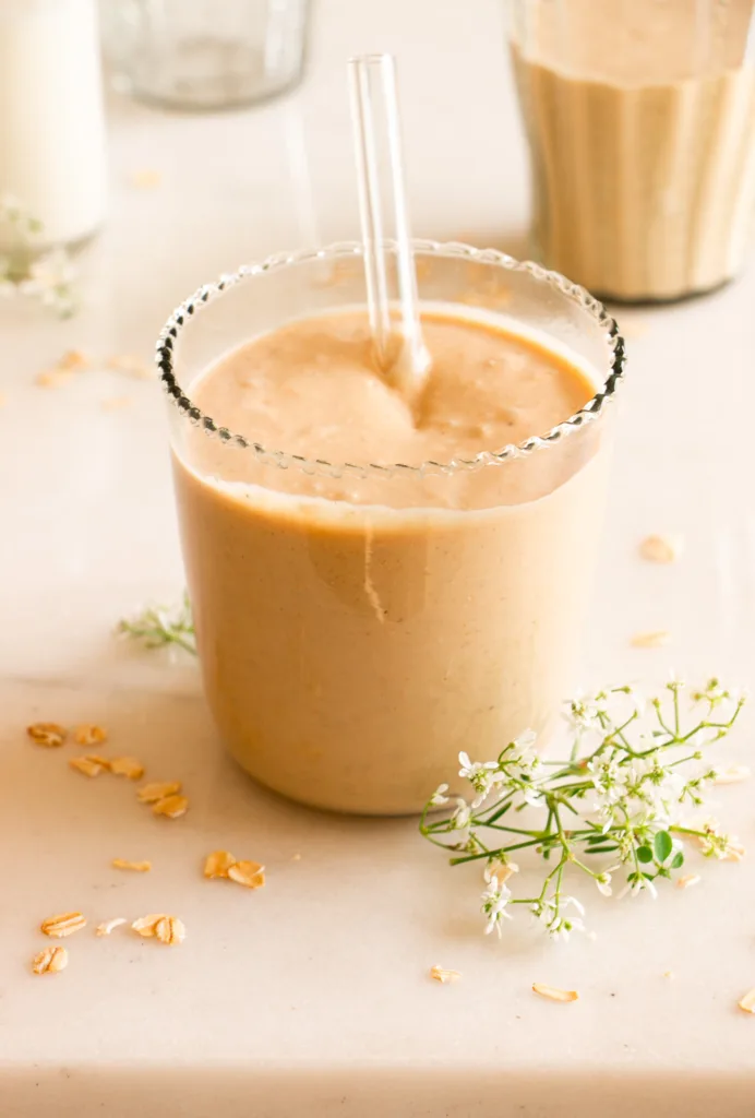 glasses of banana smoothie with oats 