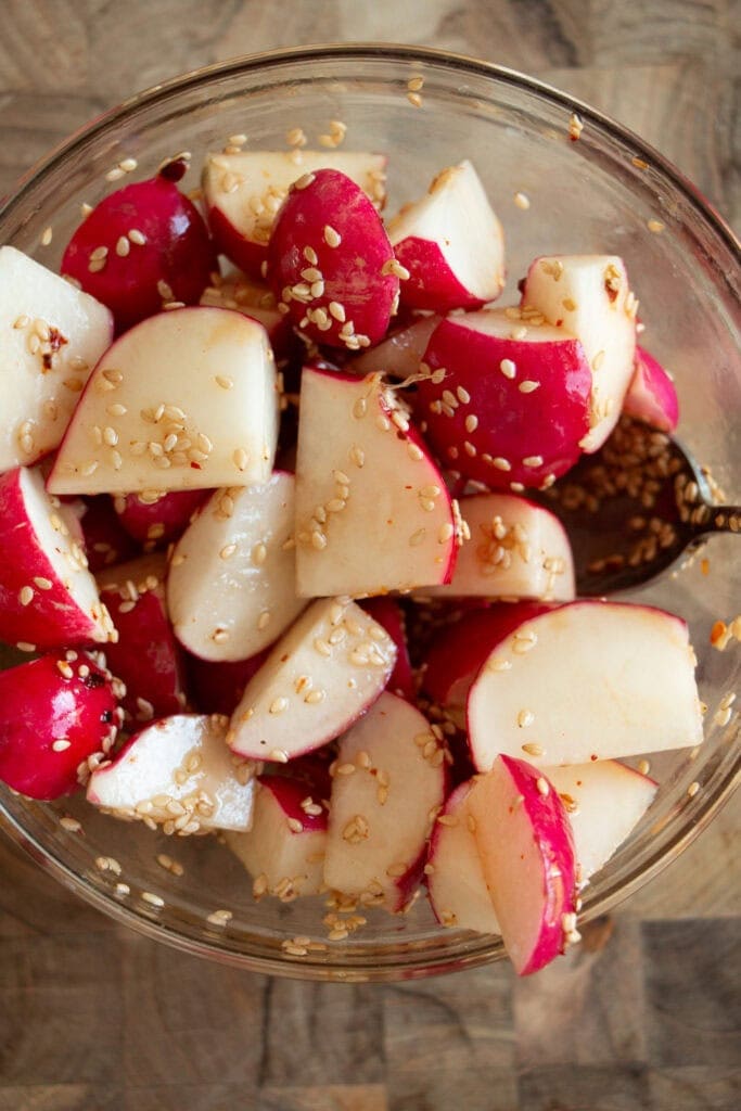 pickled radishes with sesame seeds