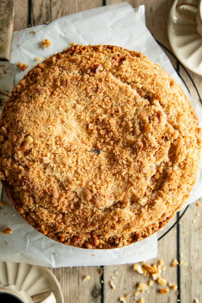 Freshly baked unsliced coffee cake 