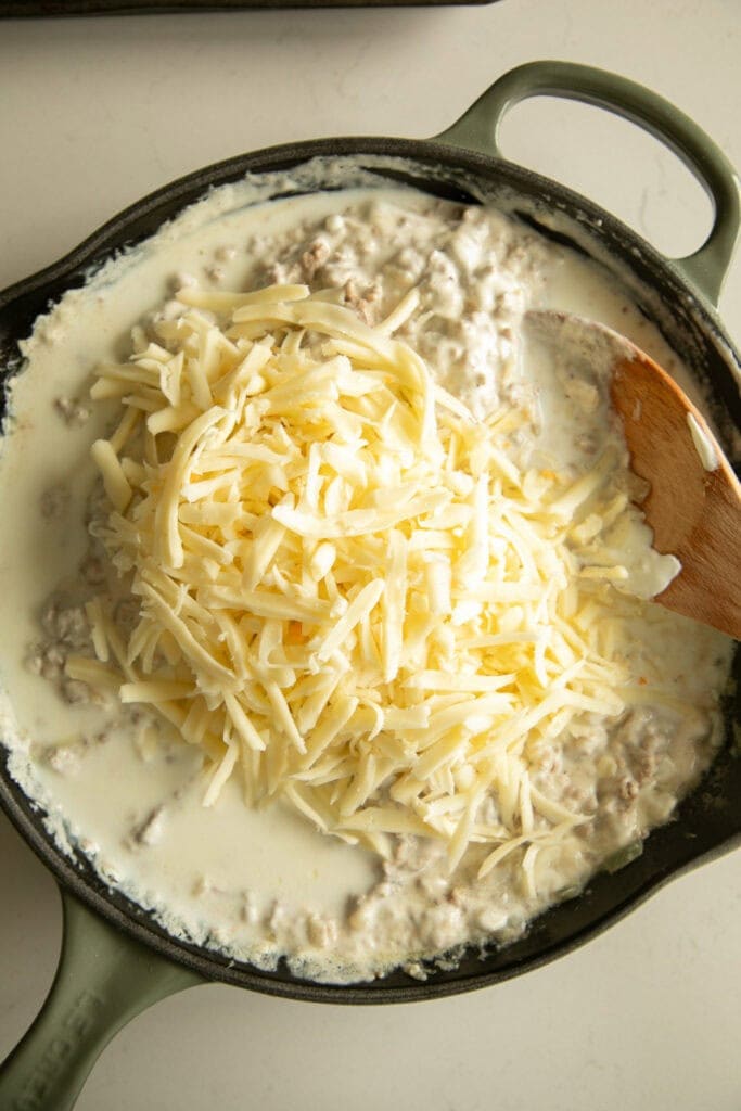 ground turkey mixture with shredded cheese