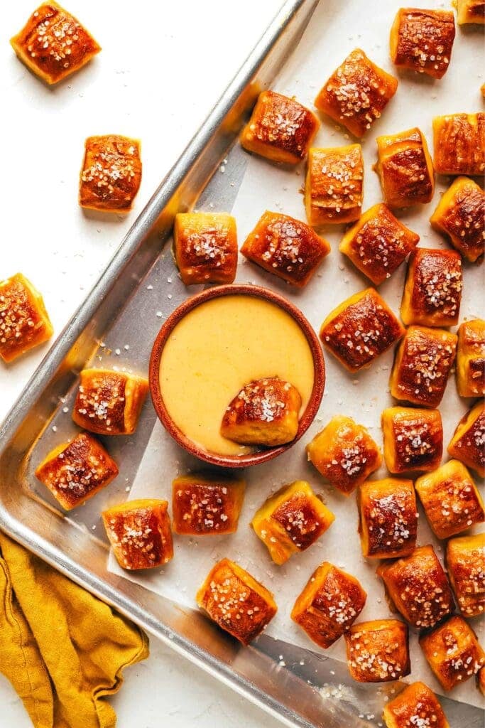 Mini pretzel bites