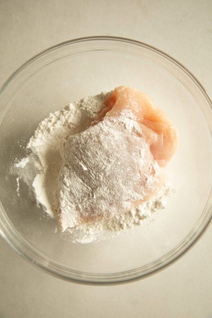 chicken dredged in flour