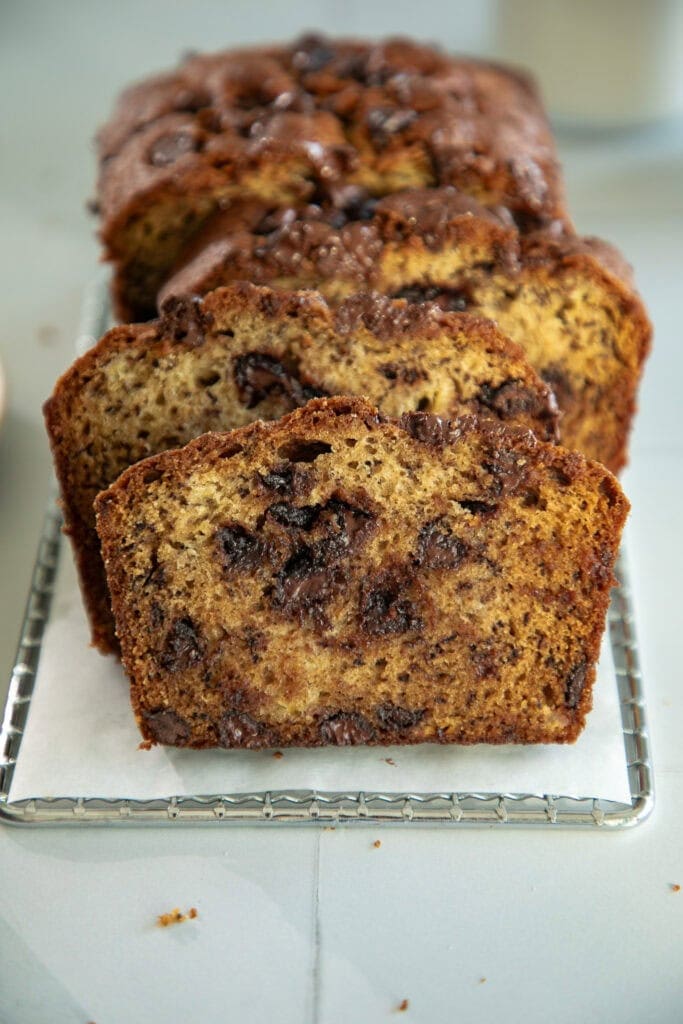 sliced of banana bread on a wire rack