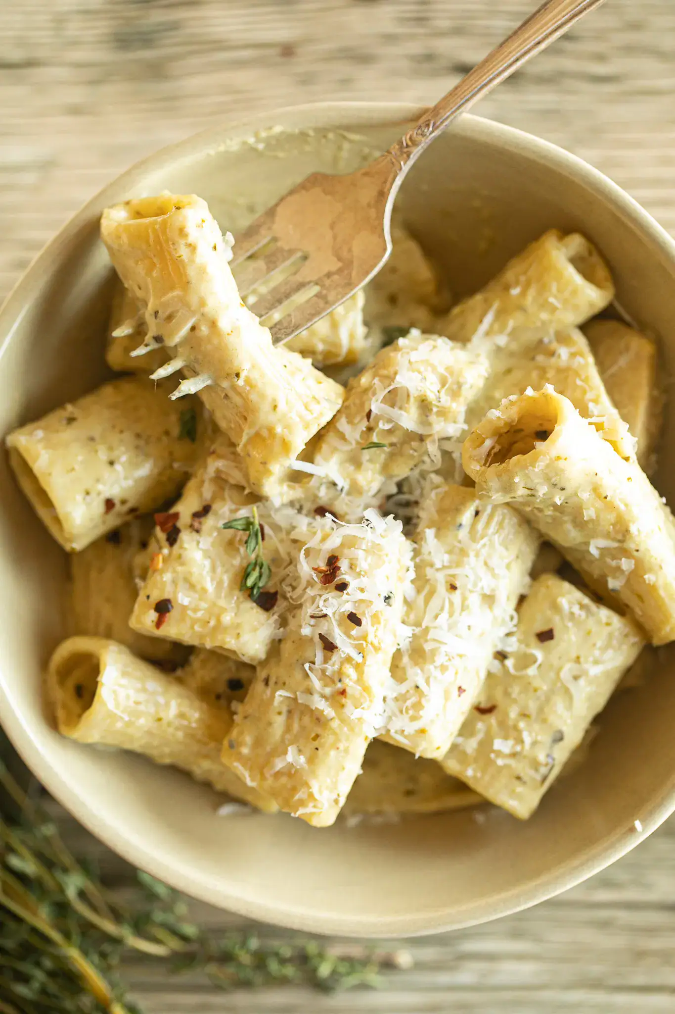 Simple Creamy Basil Pesto Pasta with Chicken