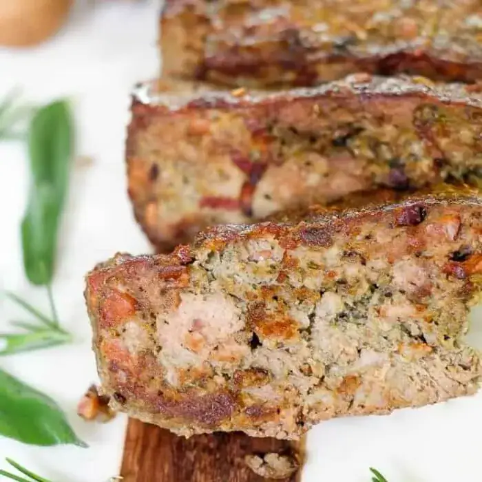 slices of breakfast meatloaf 
