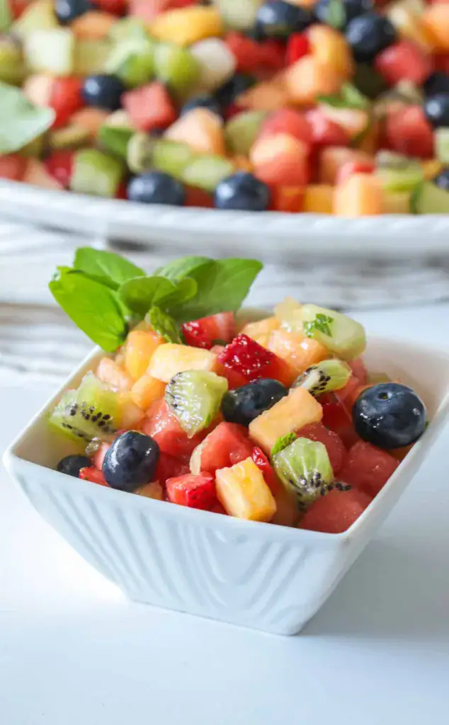 Bowl of chopped fruit salad 