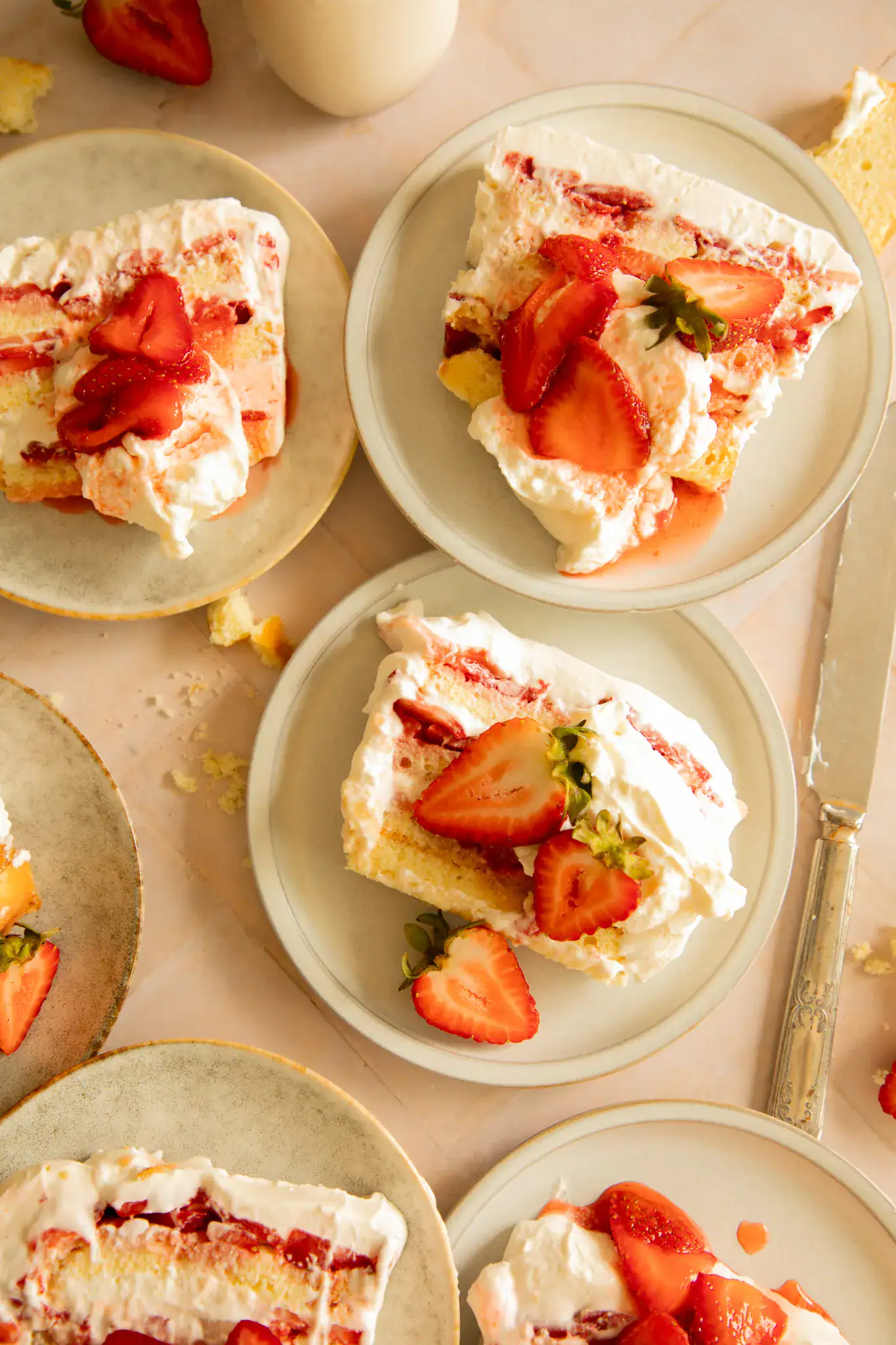 Strawberry Shortcake Icebox Cake (No Bake Summer Dessert)