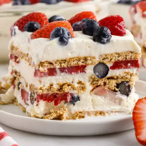 layered ic box cake with berries